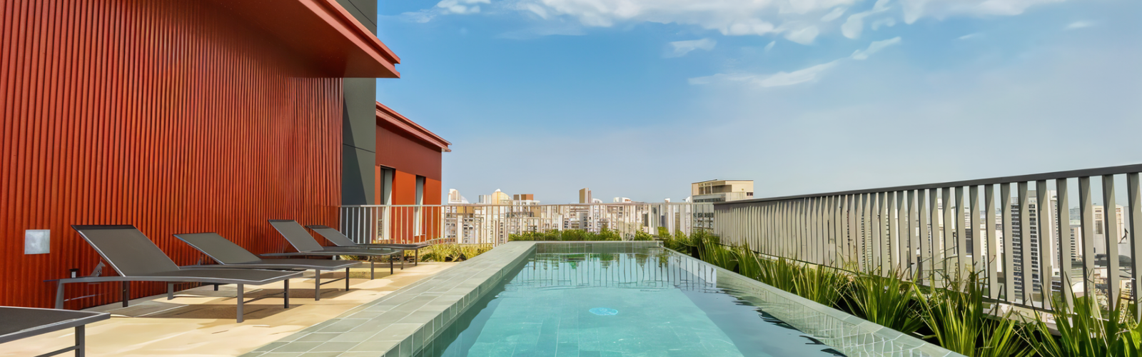 Piscina com vista - São Paulo